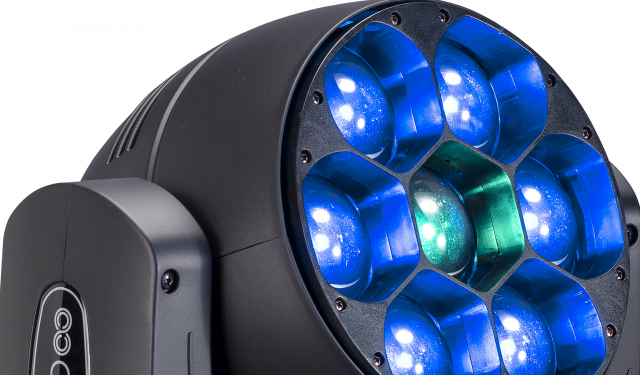 7 x 40W LED Moving Head with zoom - CentoLight